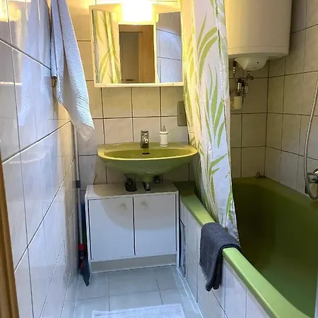 Nicetobe Apartment *